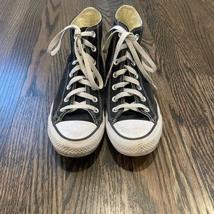 Black high top converse